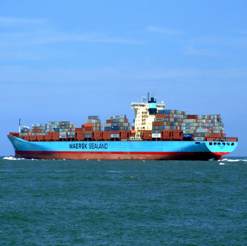 Maersk trở lại Nga để thu thập 50.000 chỗ trống